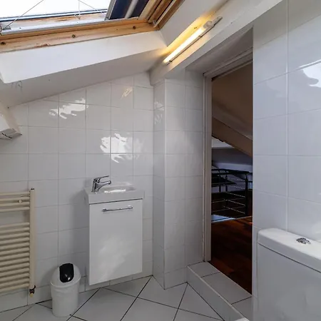 Wide 1 Bdr Quiet Area Open View Apartment *