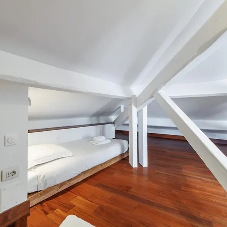 Wide 1 Bdr Quiet Area Open View