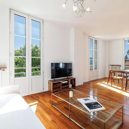 Wide 1 Bdr Quiet Area Open View Apartamento