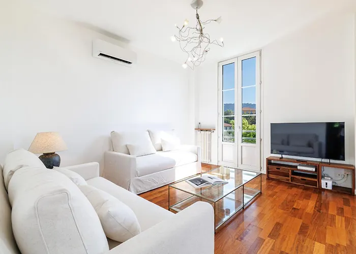 Open View Terrace - Wide 2 Bdr Quiet Area *