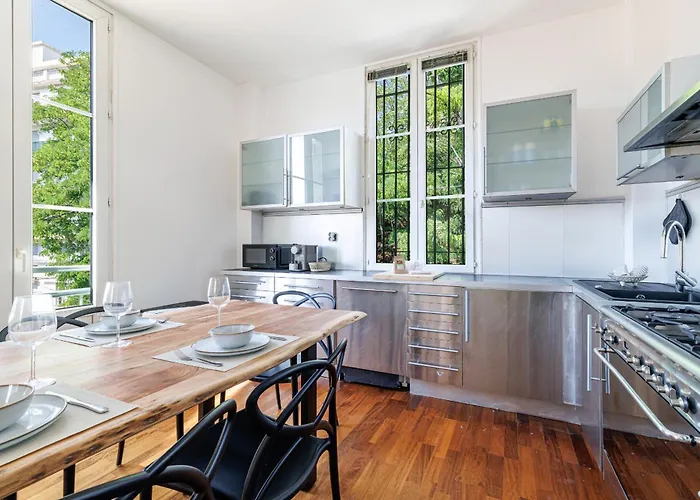 Open View Terrace - Wide 2 Bdr Quiet Area نيس
