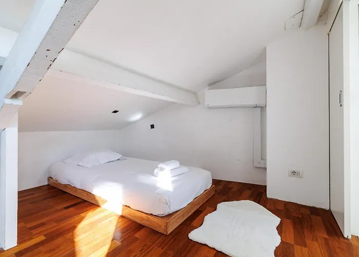 Open View Terrace - Wide 2 Bdr Quiet Area Διαμέρισμα *