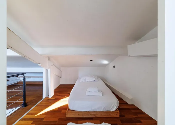 Open View Terrace - Wide 2 Bdr Quiet Area Διαμέρισμα *