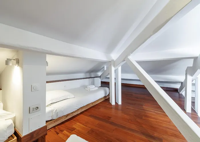 Open View Terrace - Wide 2 Bdr Quiet Area